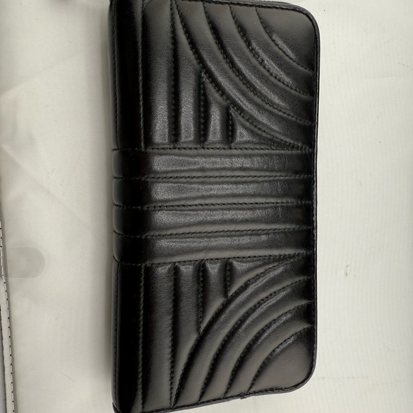 Prada Leather wallet - Picture 10 of 12
